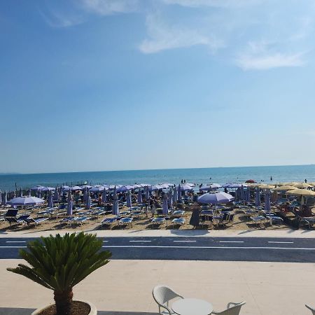 Hotel Maren دراس المظهر الخارجي الصورة